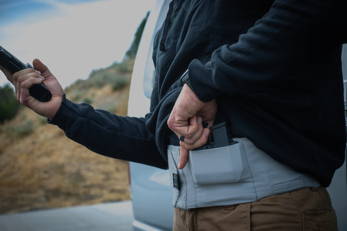 SUMA AR-15 Concealment Mag Pouch